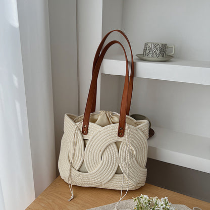 Sac Bandoulière Tressé Main Anneaux Ajourés