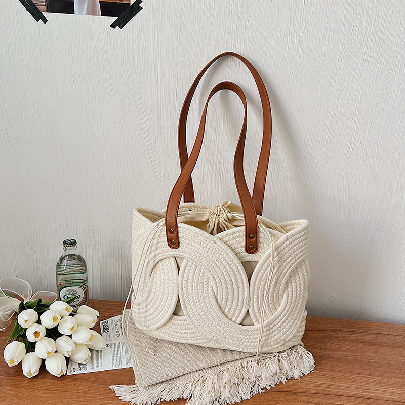 Sac Bandoulière Tressé Main Anneaux Ajourés