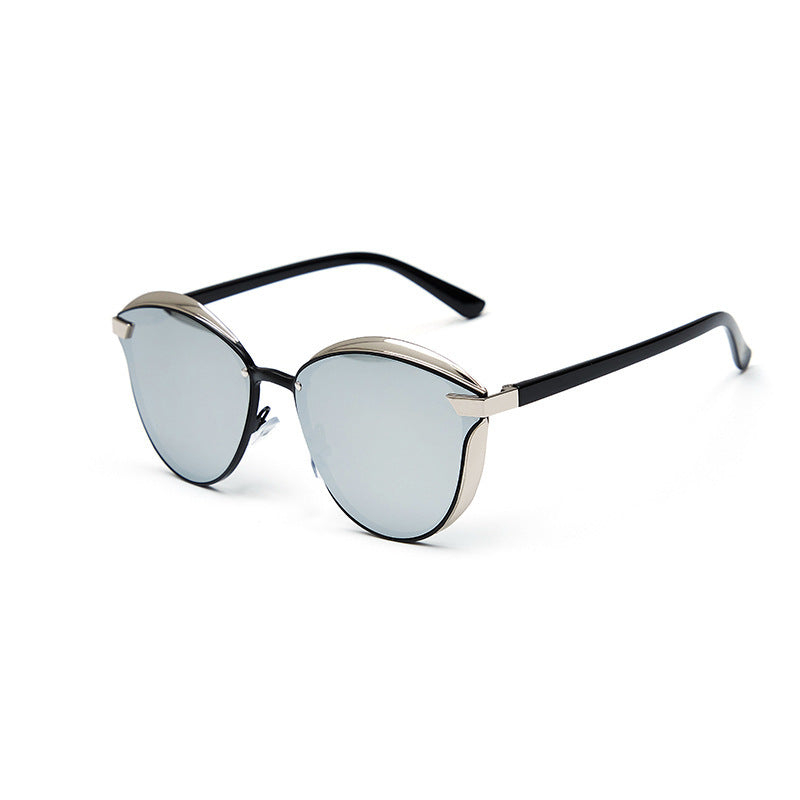 Lunettes de Soleil Tendance pour Femmes — Monture Ronde Métal UV400