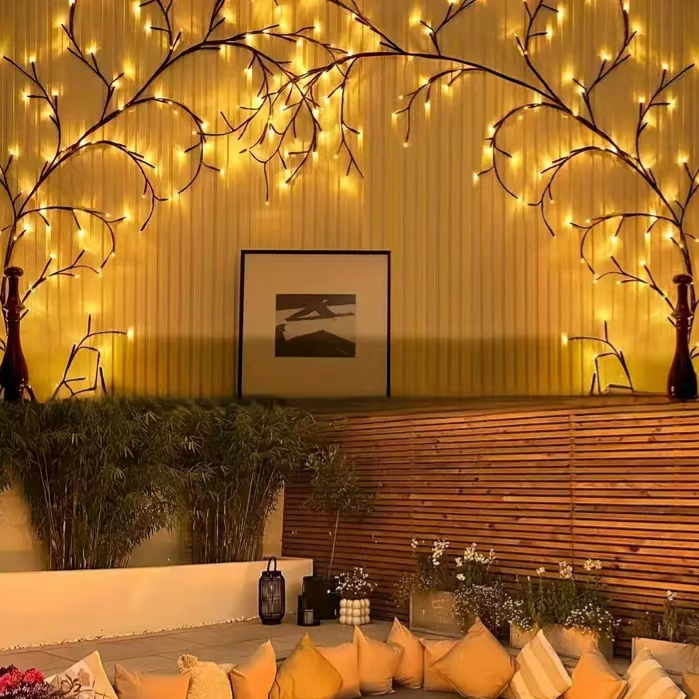 Guirlande Lumineuse LED Branches de Rotin Flexibles — 144 LEDs / 2,3m / Télécommande