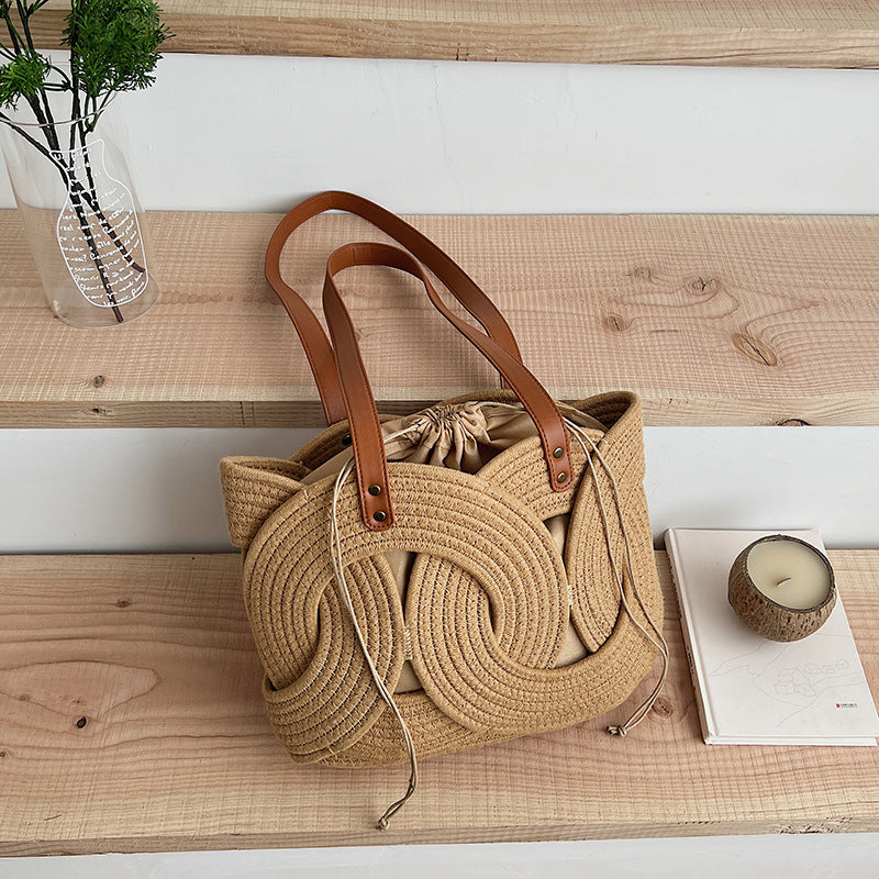 Sac Bandoulière Tressé Main Anneaux Ajourés