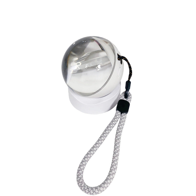 Bluetooth-luidsprekerbadge met rond scherm