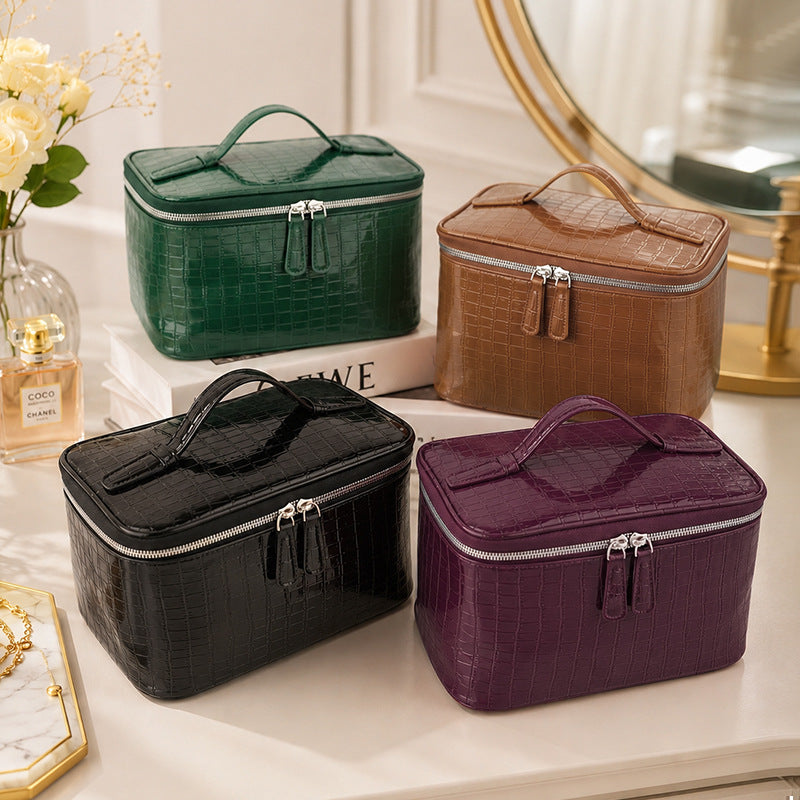 Trousse Maquillage Texture Croco PU Imperméable — Grande Capacité / 4 Coloris