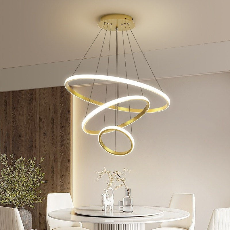 Lustre LED Nordique Triple Anneau 60W avec Télécommande – 3 Finitions