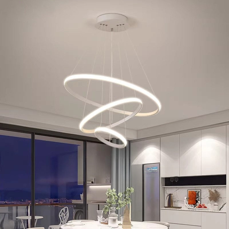 Lustre LED Nordique Triple Anneau 60W avec Télécommande – 3 Finitions