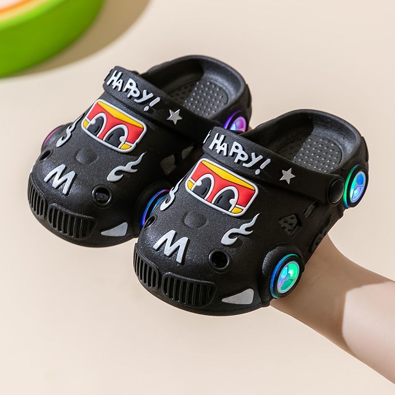 Chaussons Lumineux Enfant Motifs Cartoon