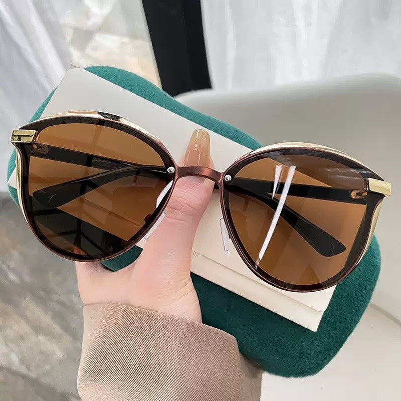 Lunettes de Soleil Tendance pour Femmes — Monture Ronde Métal UV400
