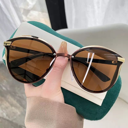 Lunettes de Soleil Tendance pour Femmes — Monture Ronde Métal UV400